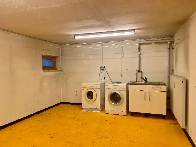 Privater Keller, Waschraum in Grafrath